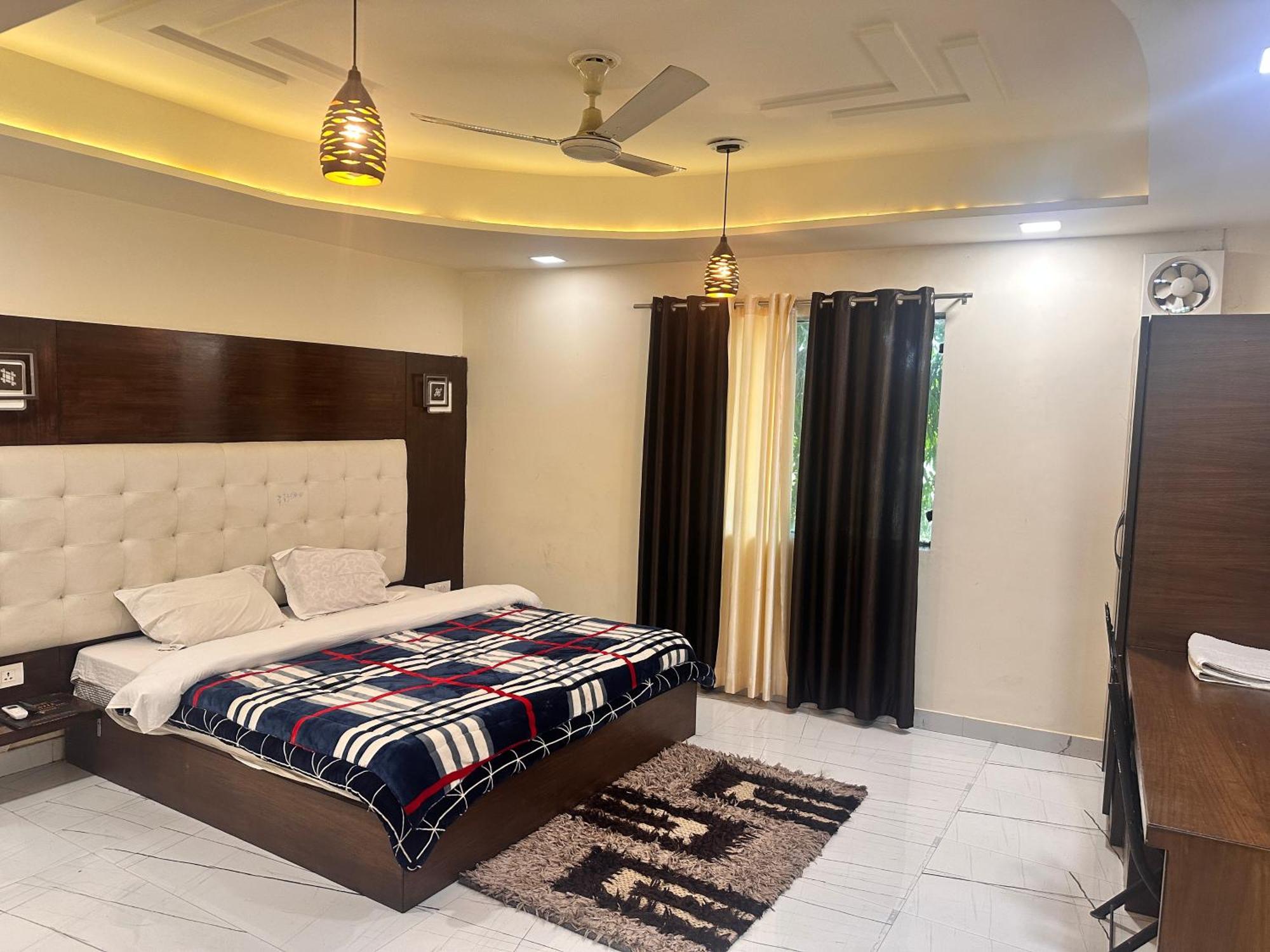 Taj Castle A Boutique Homestay Агра Экстерьер фото